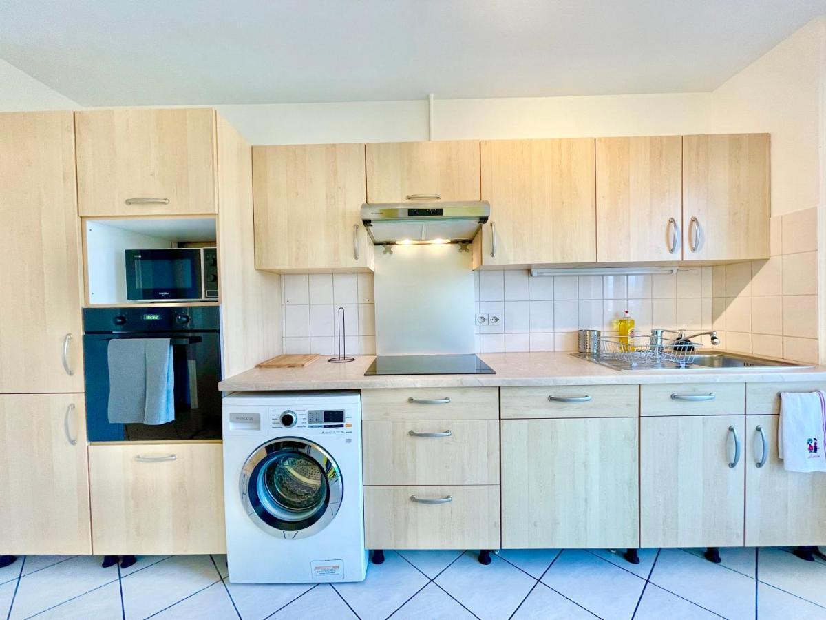 Apartamento Colmar - La Cigogne - Balcon - Vue Degagee - Netflix - Wifi Fibre - Parking Gratuit - Quartier Populaire Exterior foto